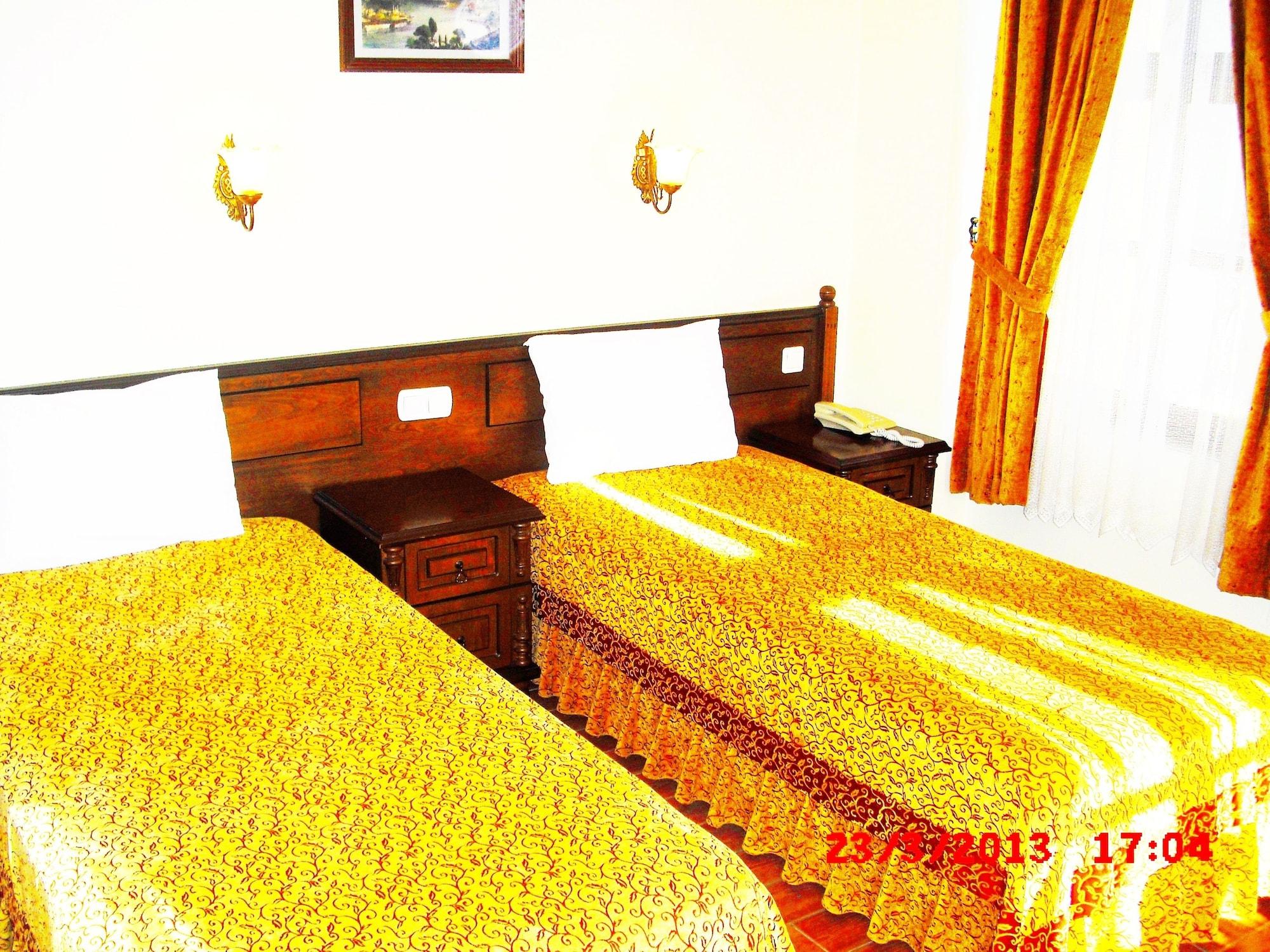 Hotel Reutlingen Hof Анталия Екстериор снимка