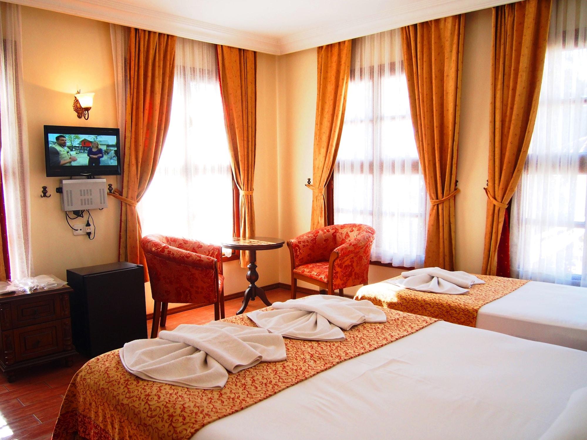 Hotel Reutlingen Hof Анталия Екстериор снимка